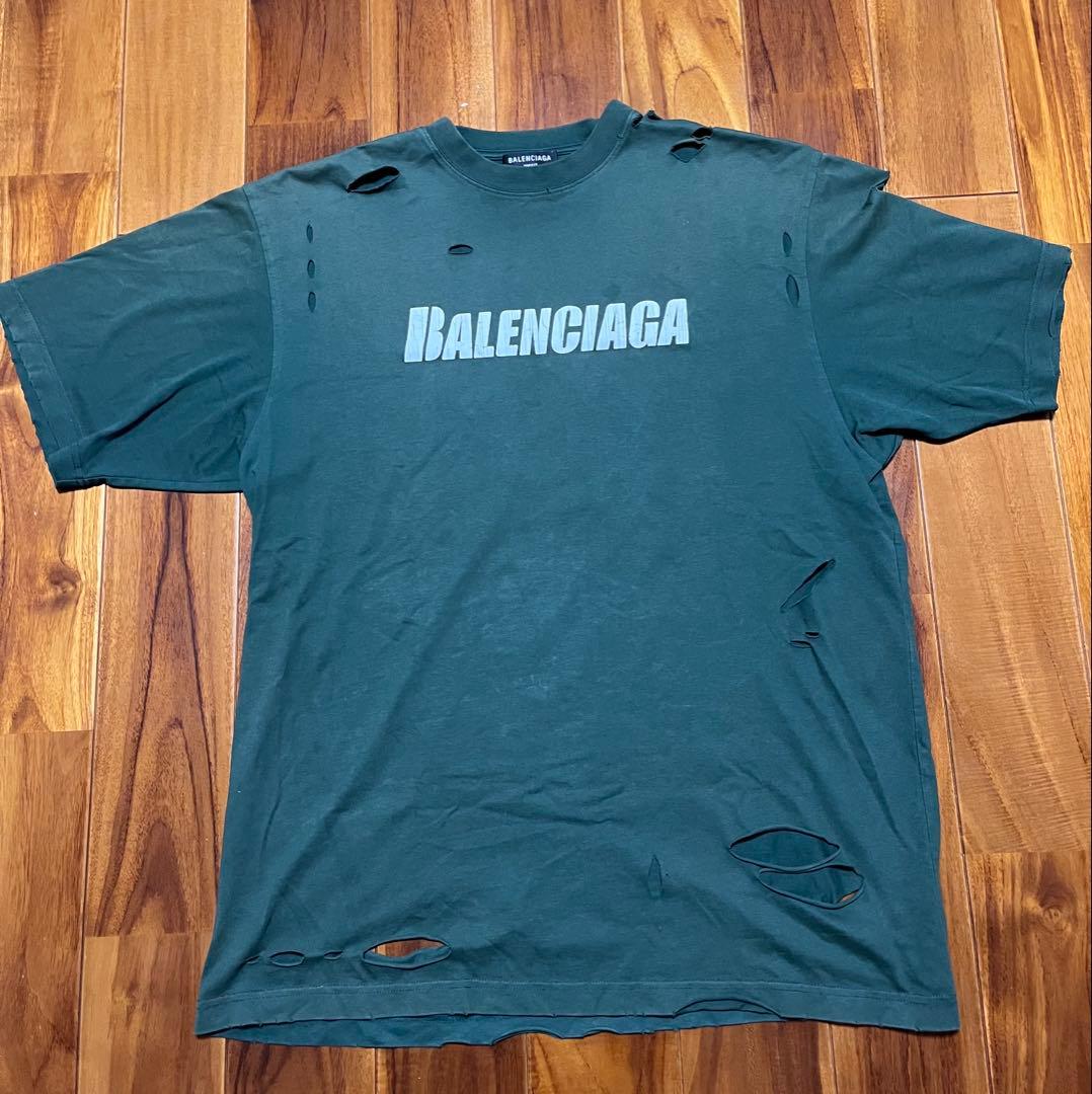 balenciaga デストロイtシャツ