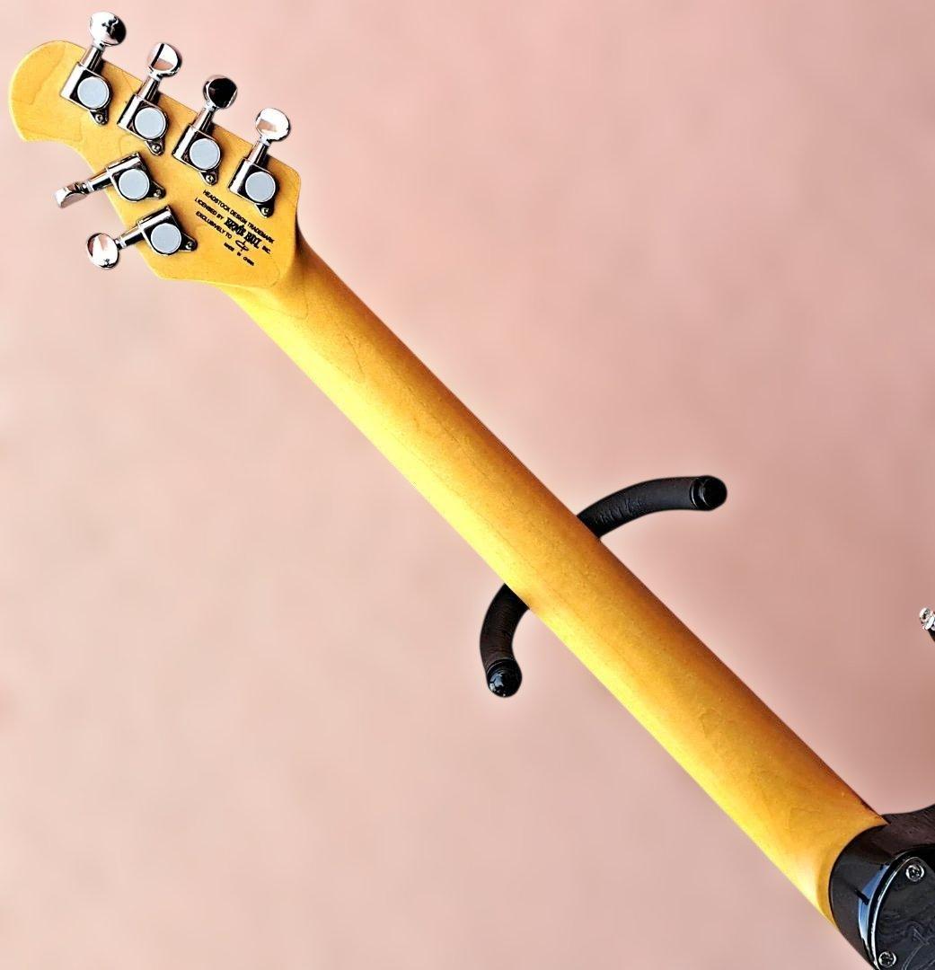 ■OLP MM4 ERNIE BALL Musicman Silhouette