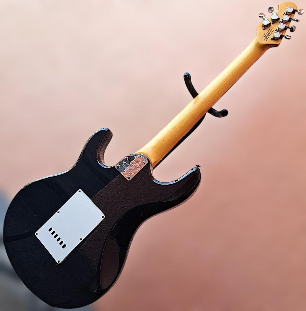 ■OLP MM4 ERNIE BALL Musicman Silhouette