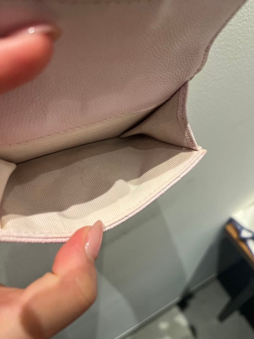 み*な様 CHANEL♥キャビアスキン三つ折り財布