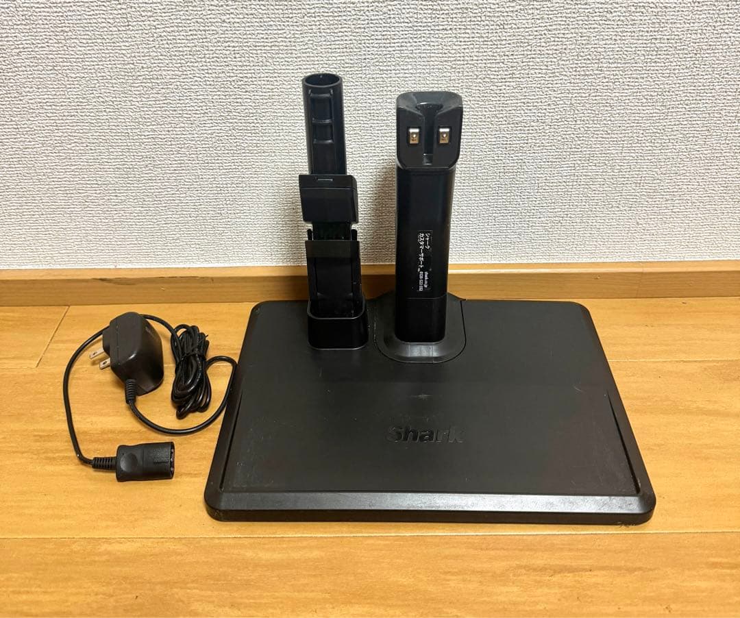 Shark コードレススティッククリーナー CS601J BK