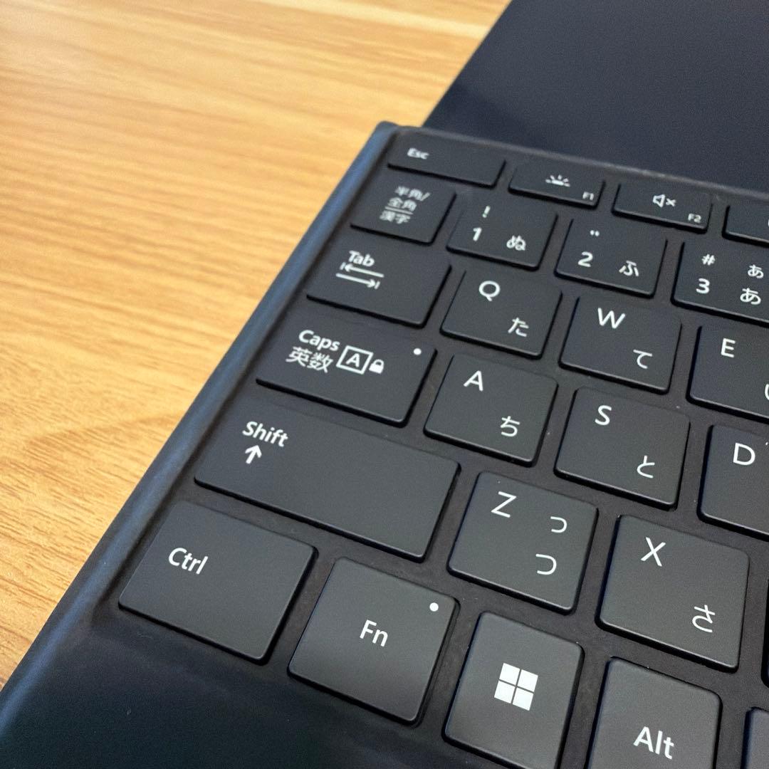 【美品】surface pro 9(windows11 pro)13型256GB