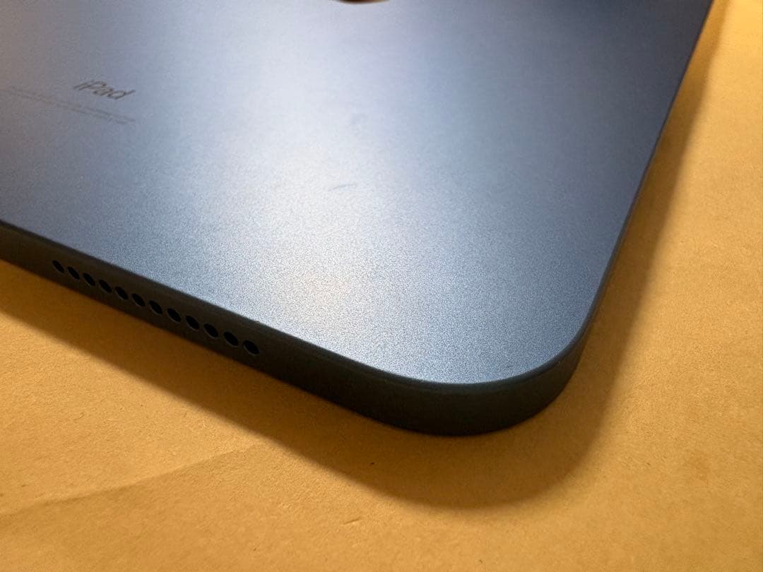美品 iPad 第10世代 64GB wifi ブルー