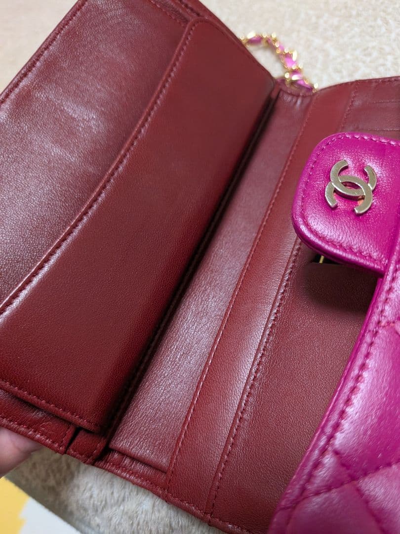 シャネル　マトラッセ　三つ折り長財布　ラムスキン　ピンク　ショルダー　正規品