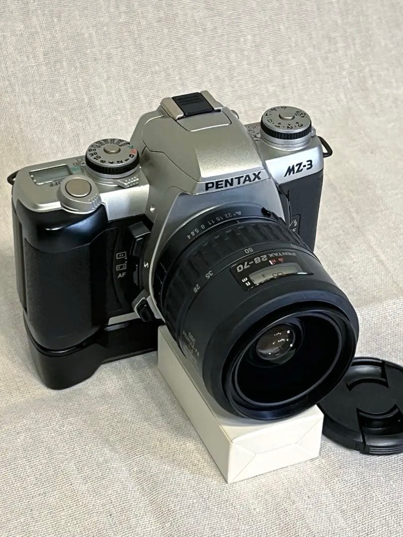 ・PENTAX MZ-3 ・バッテリーグリップFG ・FA28-70mmF4AL