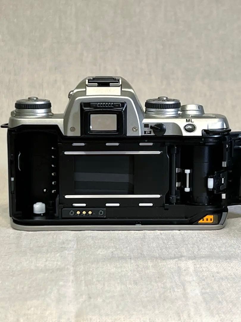 ・PENTAX MZ-3 ・バッテリーグリップFG ・FA28-70mmF4AL