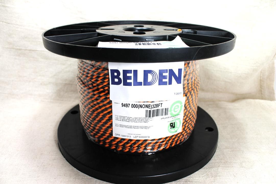 ポップライフm1985mです　BELDENベルデン 9497 3ｍ2本