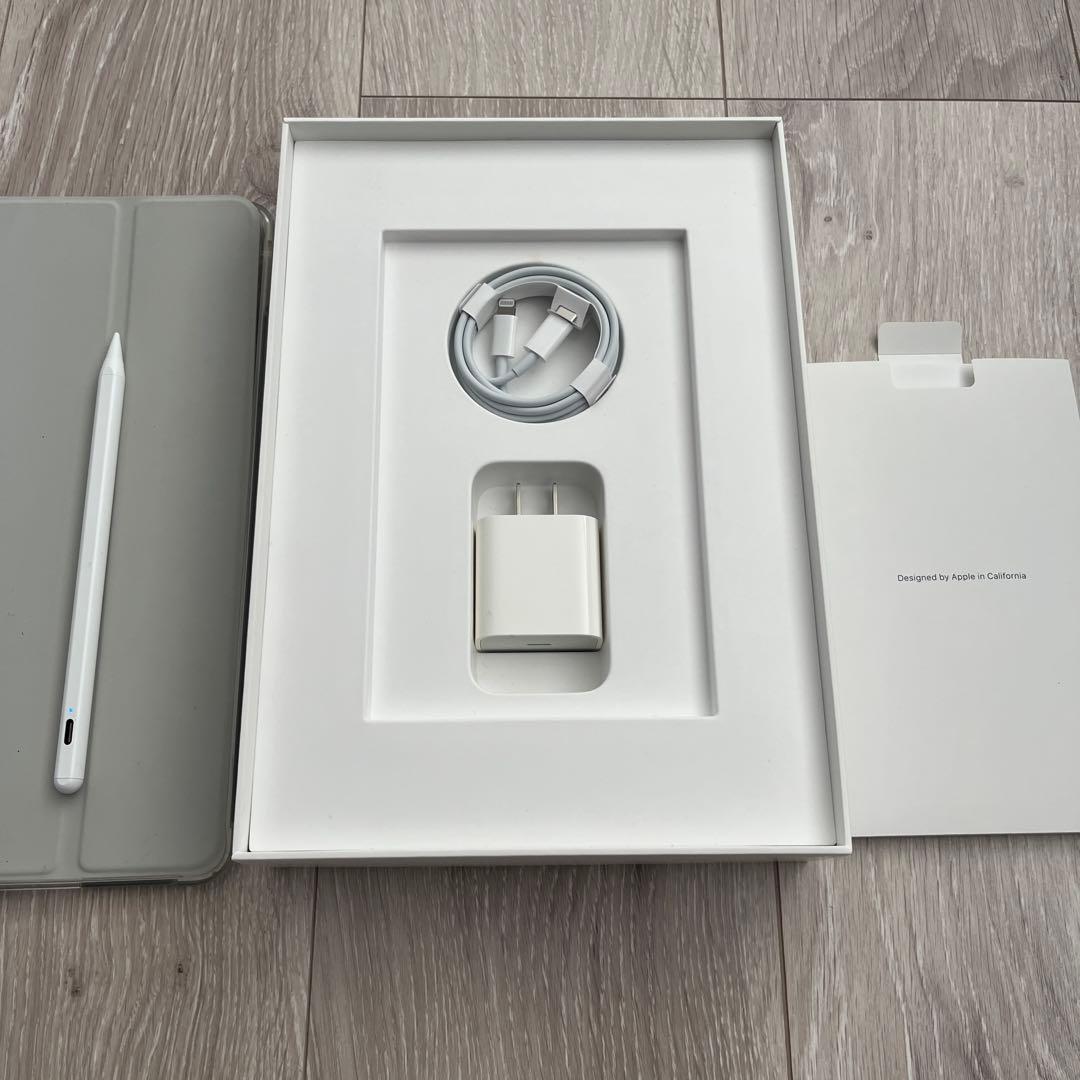 iPad第9世代　Wi-Fiモデル　本体＋iPad タッチペン お値下げ不可