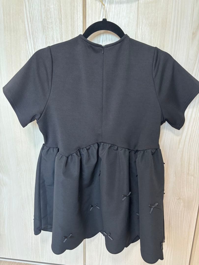 Fit more フィットモア 裾スカラップリボンカットソー