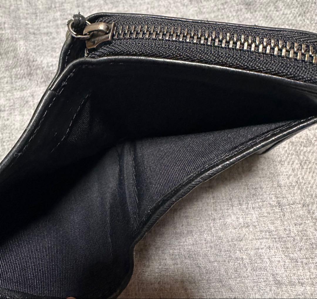 JIMMY CHOO ジミーチュウ　二つ折り財布　スタッズ