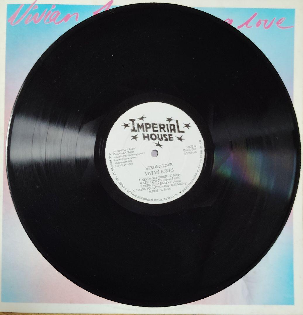 Vivian Jones Strong Love レコード