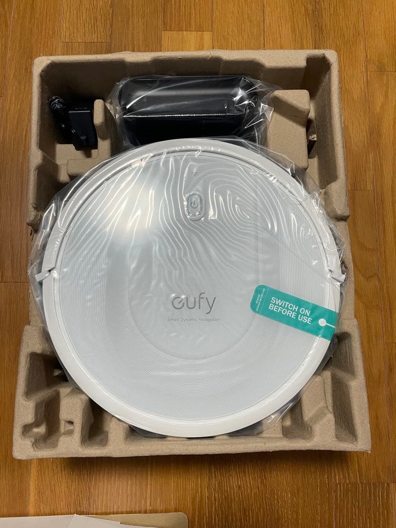 Anker Eufy Robovac G10 Hybrid（ロボット掃除機）