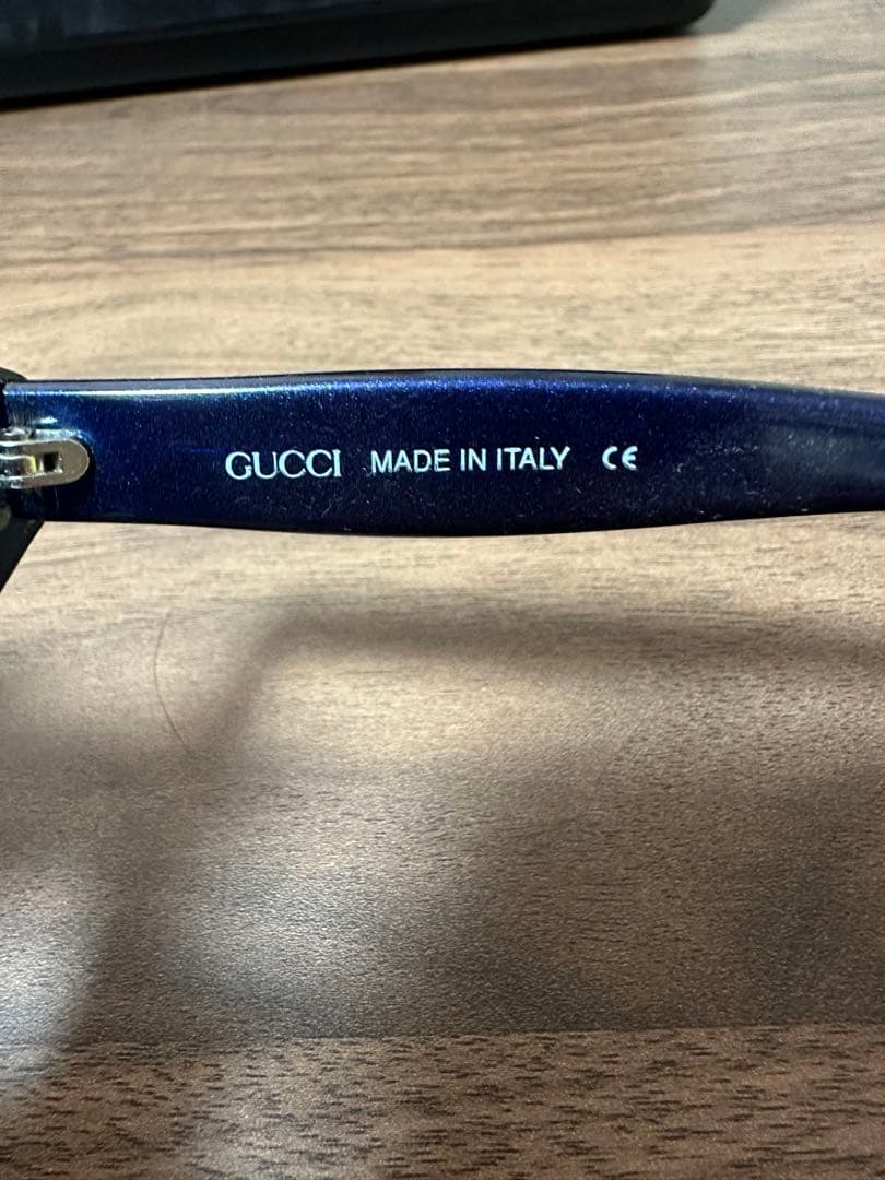 GUCCI イタリア製 ネイビー サングラス