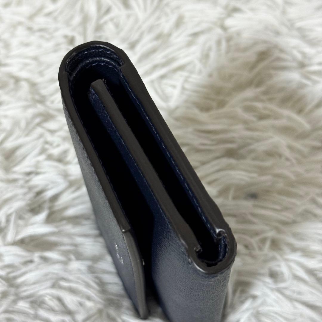 新品未使用✨JIMMY CHOO ジミーチュウ　三つ折り財布　RAIN レイン
