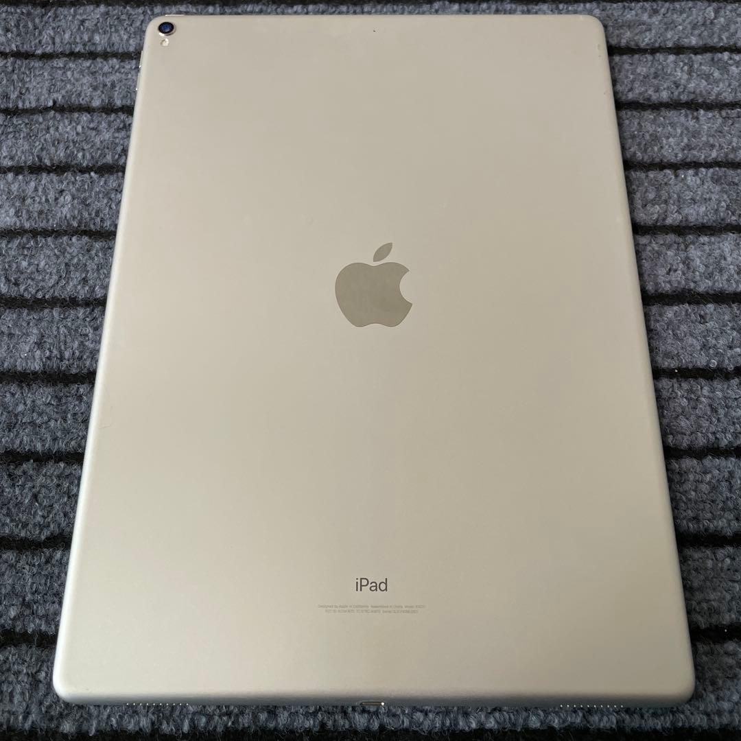 1 iPad Pro 12.9 2世代 64GB Wi-Fi シルバー