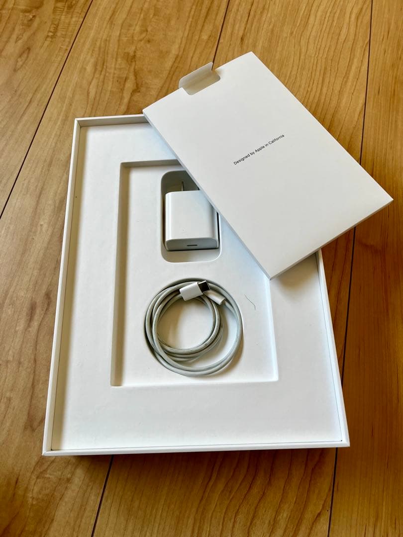 Apple iPad Air (第4世代) 64GB シルバー
