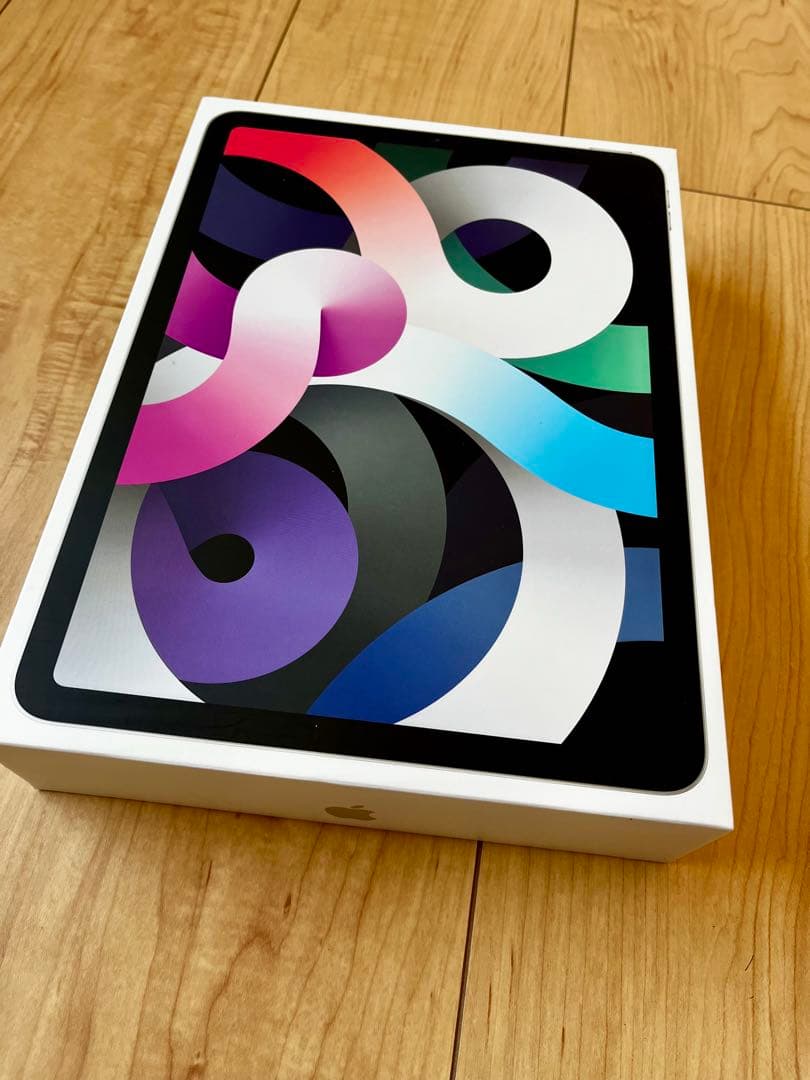 Apple iPad Air (第4世代) 64GB シルバー