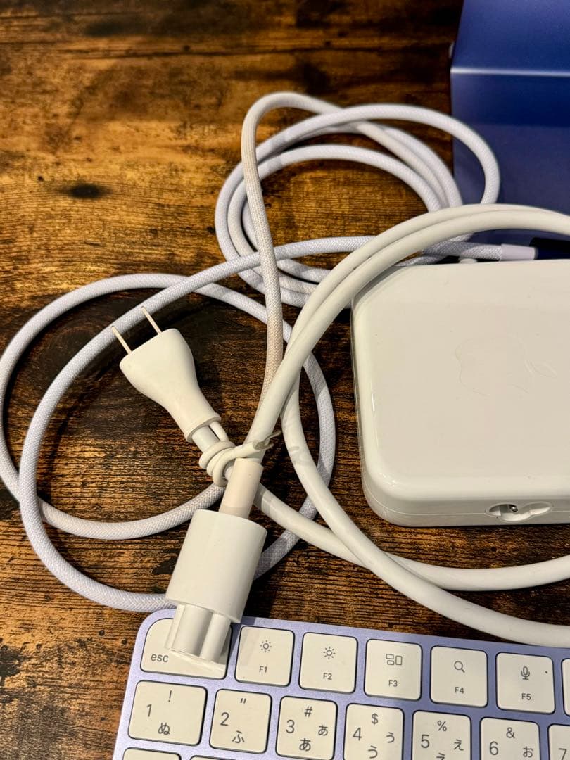 iMac 24インチパープル　M1チップ