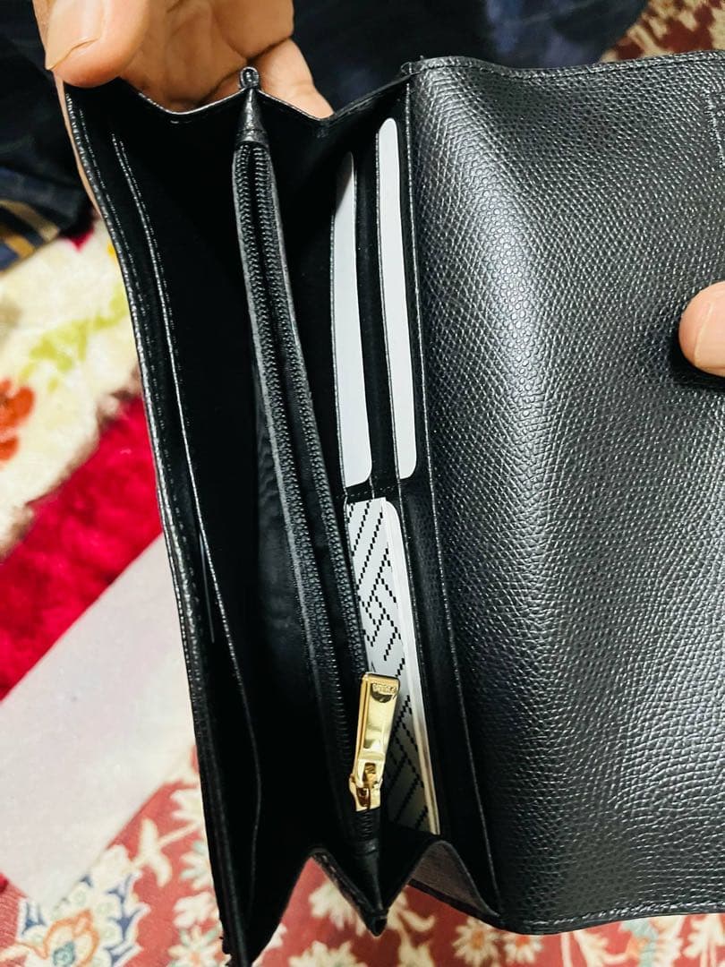 FURLA 二つ折り財布 黒 レザー
