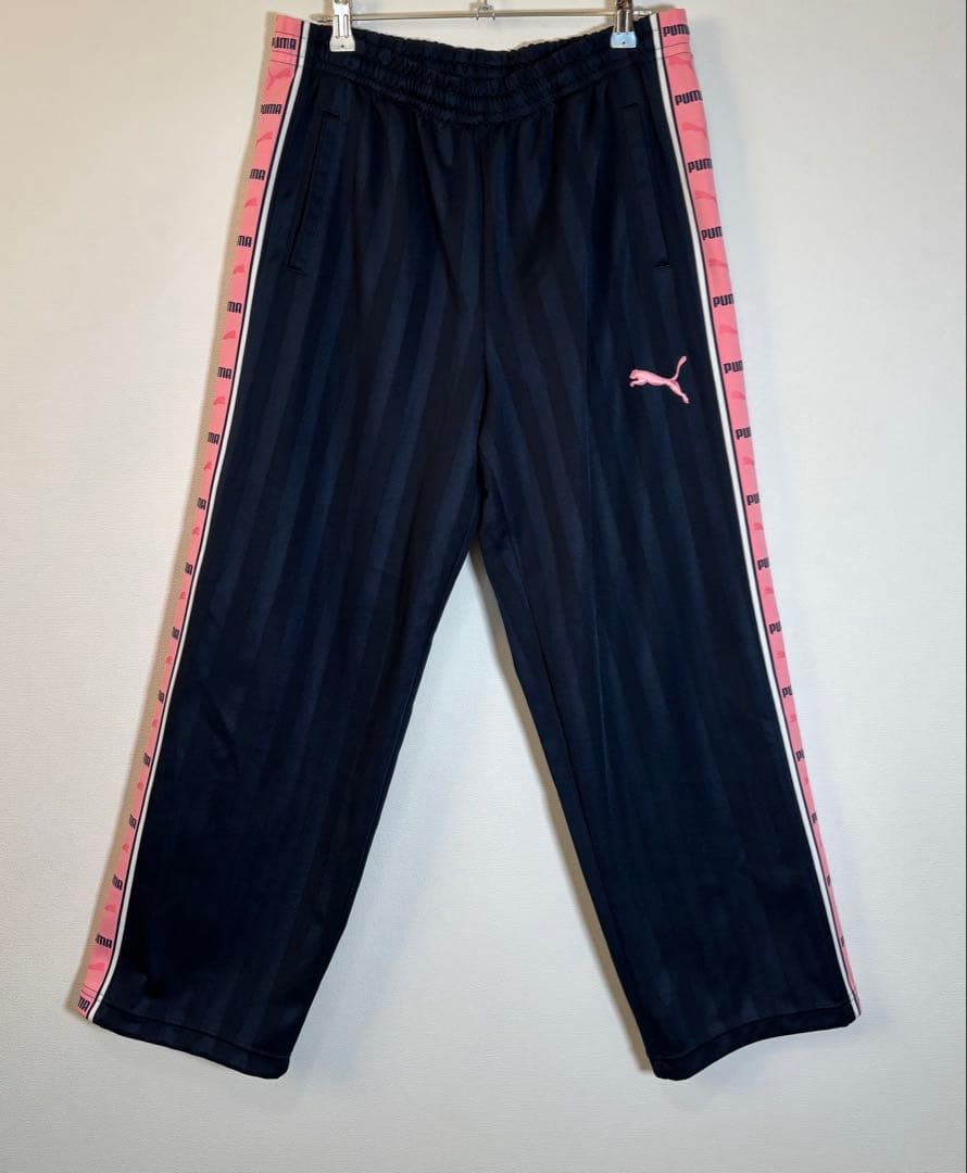 PUMAプーマ セットアップ　バックプリント　トラックジャケット　トラックパンツ