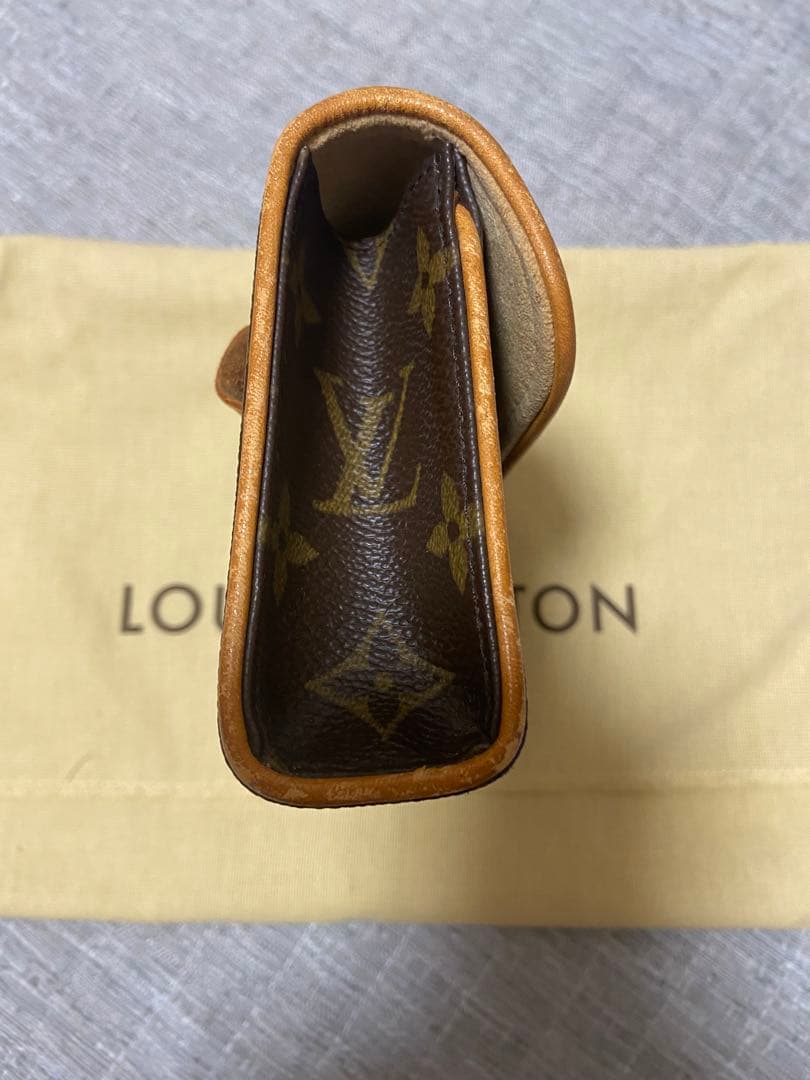 Louis Vuitton ウエストポーチ