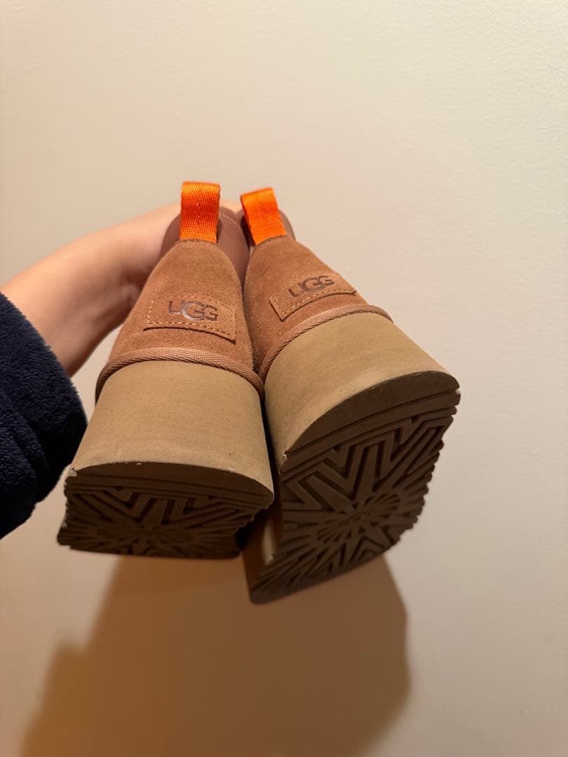UGGクラシック ミニ ディッパー パッファー　24cm ブラウン