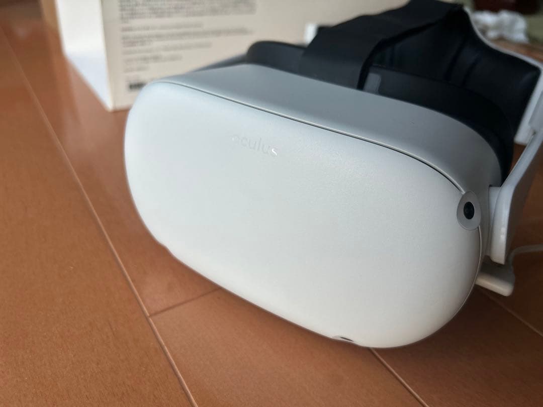 【美品】Quest2 128GB バッテリー内蔵ヘッドストラップ付き