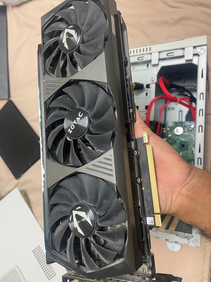 グラフィックボード・グラボ・ビデオカード RTX 3080 10GB Zotac AMP Holo