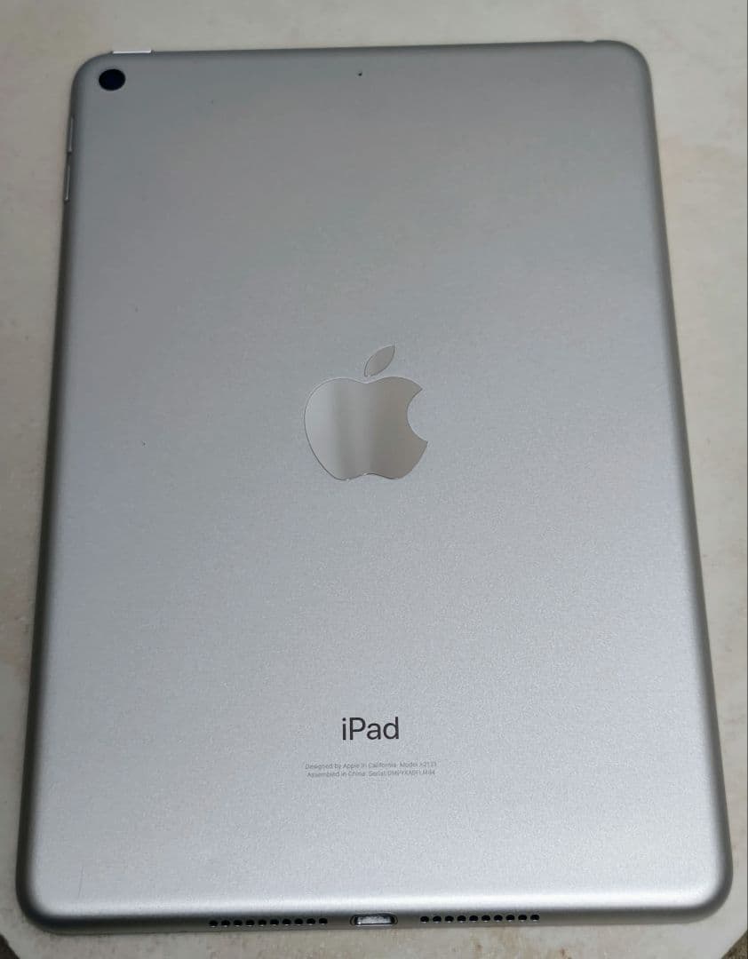 バッテリー94%【iPad mini 5世代 64GB WiFi】