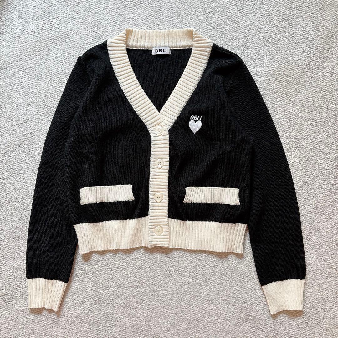 美品✨OBLI オブリ　ハート刺繍　バイカラー　ニットカーディガン