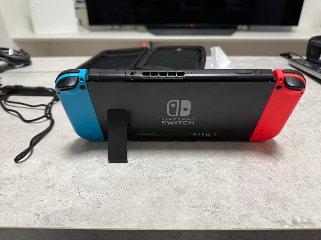 Nintendo Switch 赤/青 本体 + 付属品　(動作確認済み)