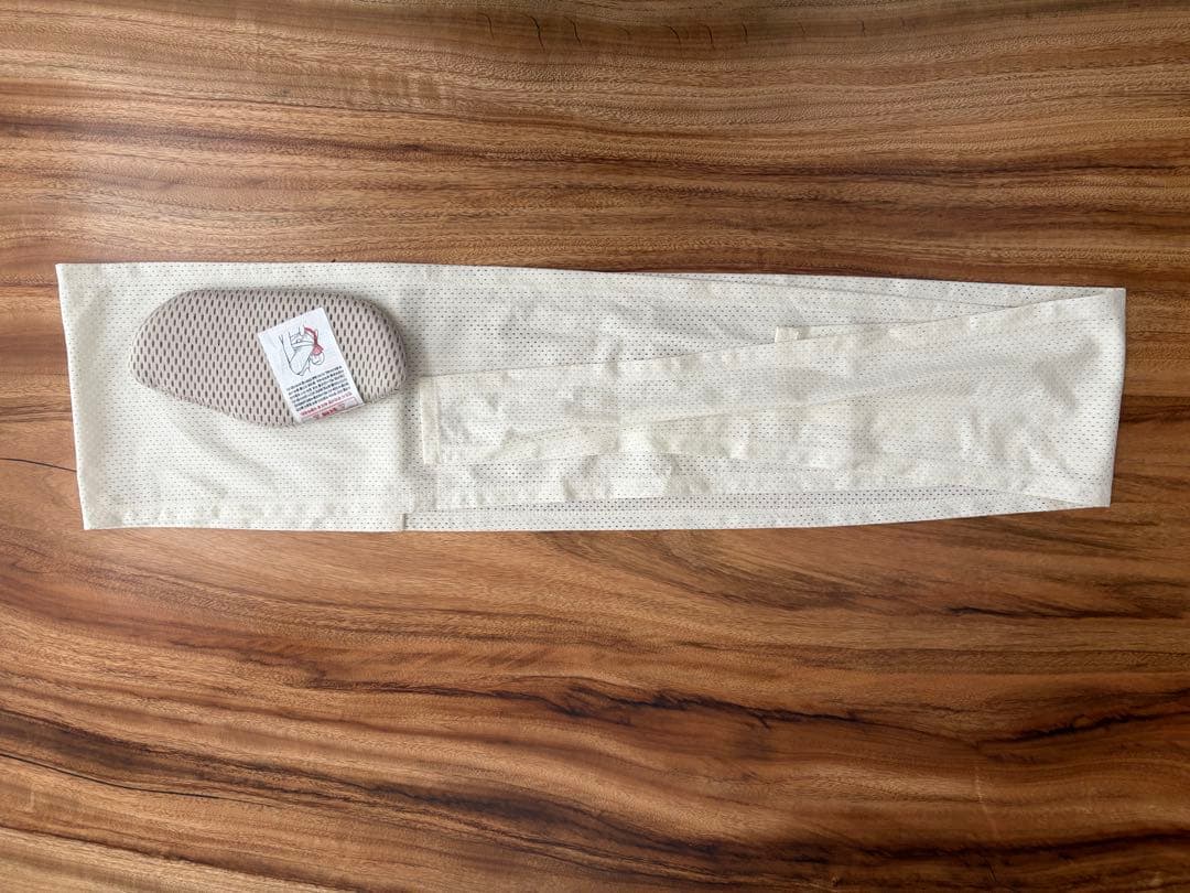 【美品】コニー抱っこ紐FLEXAirMesh™ サイズ調節可 ヘッドサポート付き
