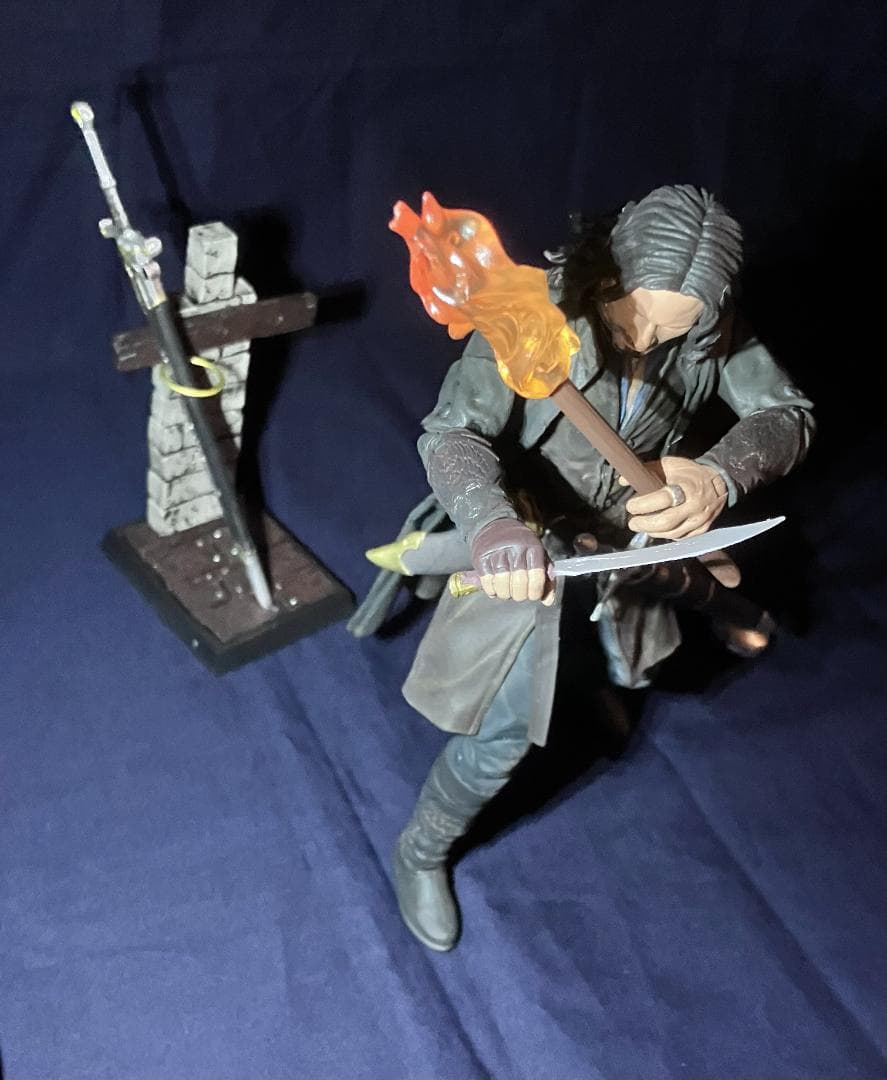 【新品未開封】『アラゴルン』ロードオブザリング 荒武者系アクションフィギュア
