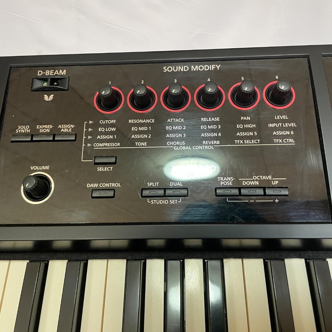 Roland ローランド FA-08 88鍵　上村ひなの
