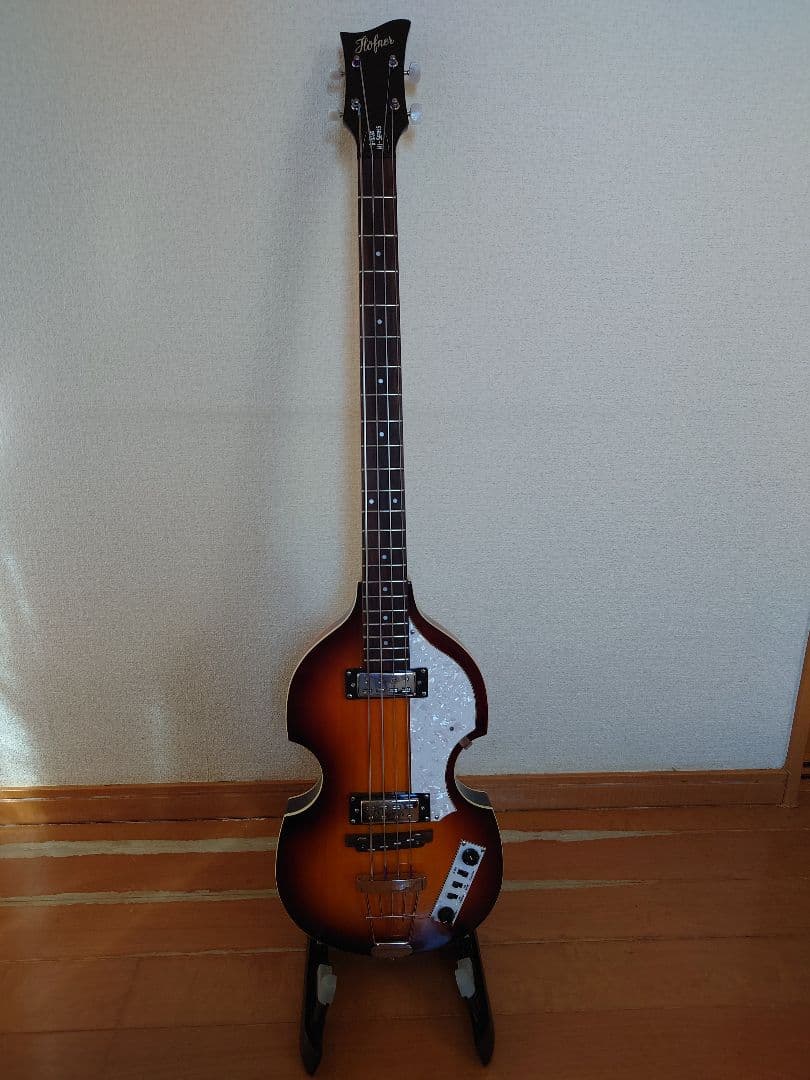 Hofner Violin Bass サンバースト　ハードケース付き