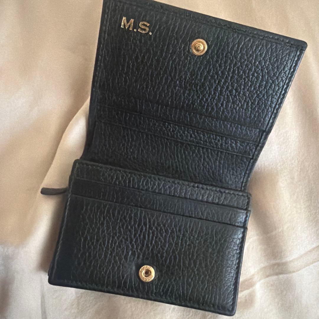 GUCCI GG 2つ折り財布