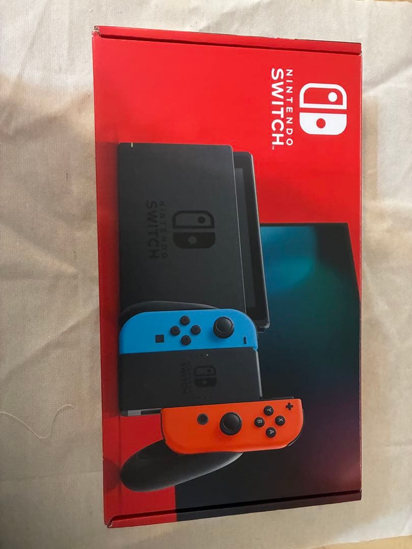 Nintendo Switch 箱有り　初期化済み