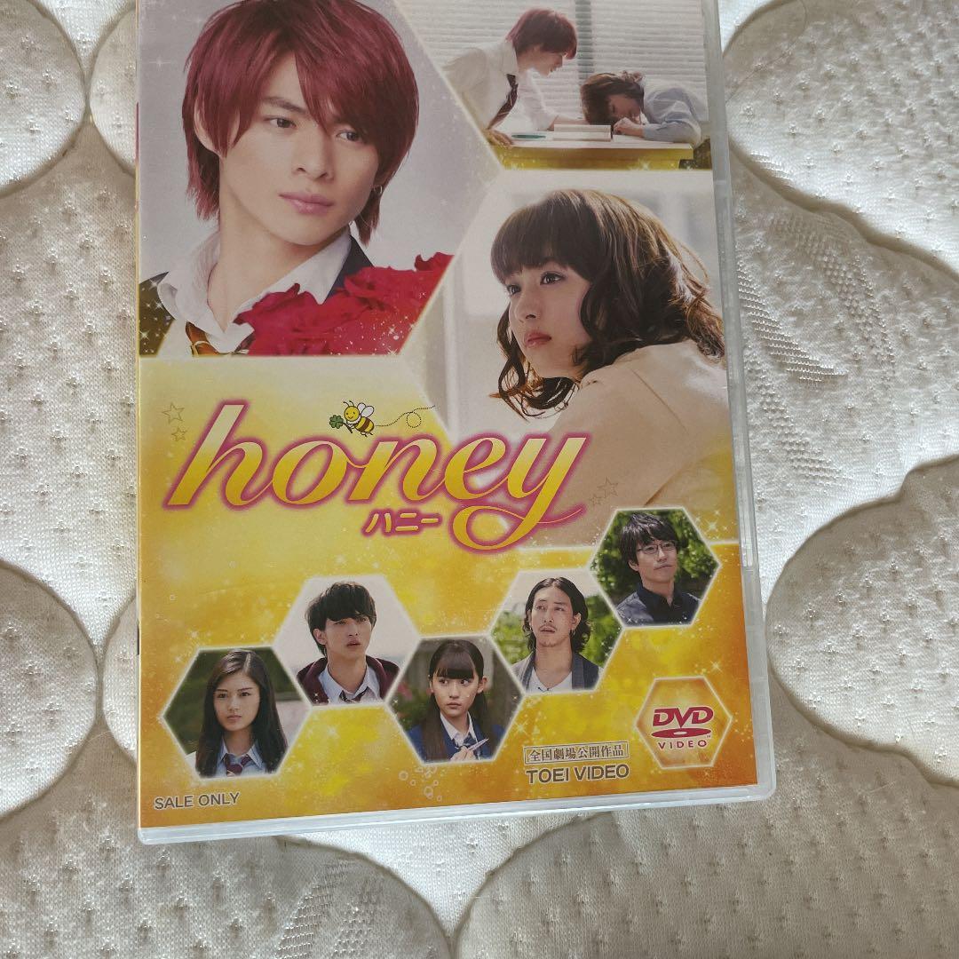 DVD 9つです