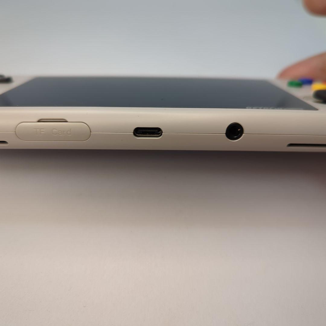 RETROID Pocket 3+ 16bitカラー