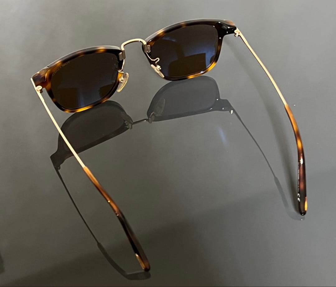 美品⭐︎TOM FORD ブラウンキャットアイサングラス ケース付き