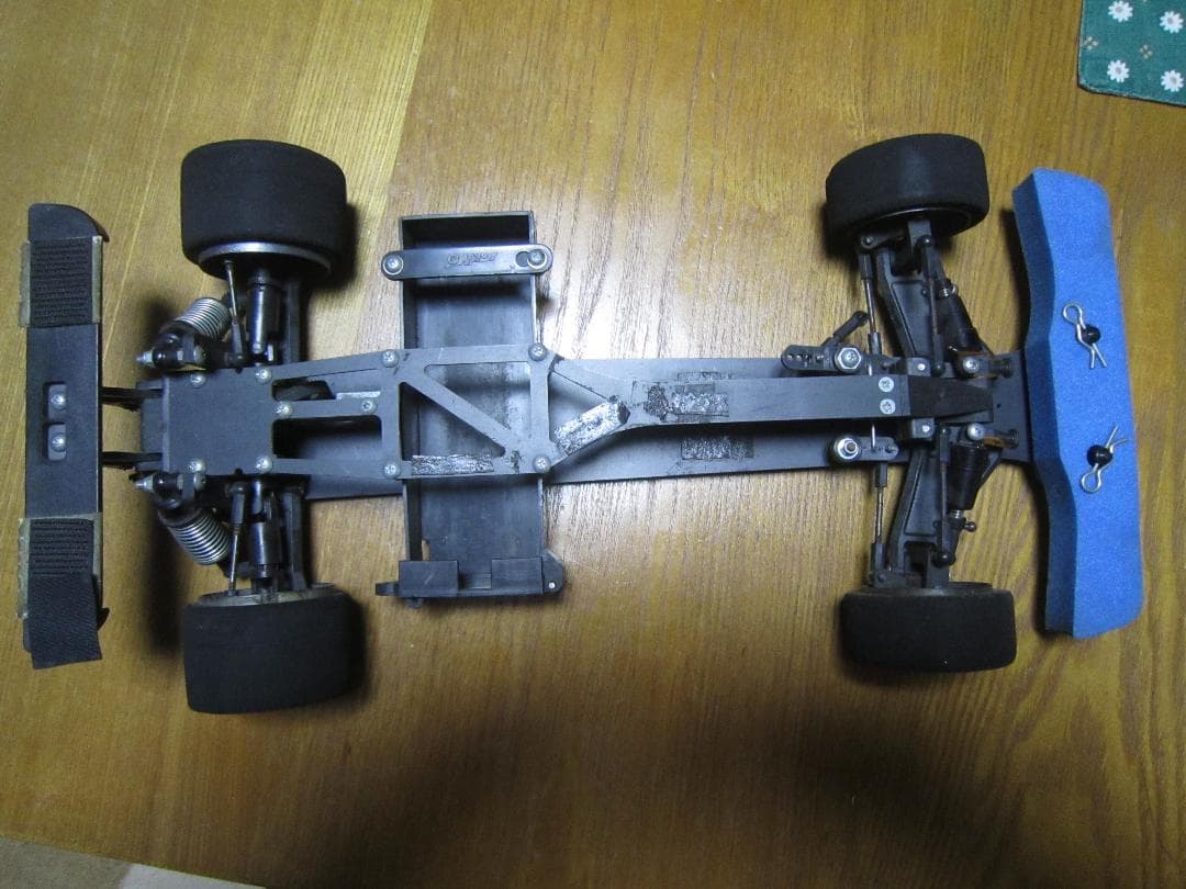メル98034 1/10 ヨコモ Y10 シャーシ フェラーリ F40LM