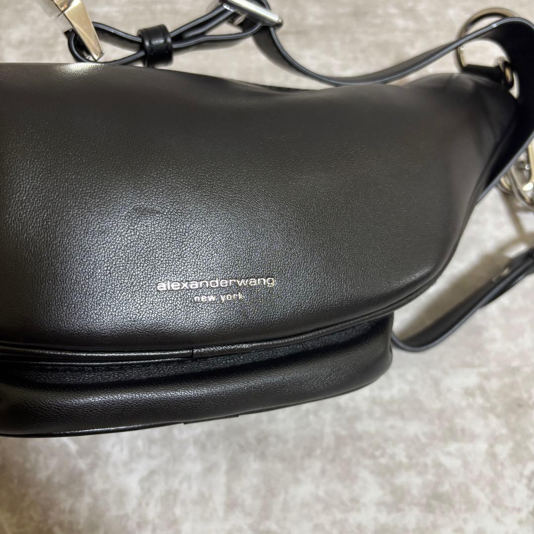 H336 未使用級✨アレキサンダーワン　ボディバッグ　ファニーパック　ブラック