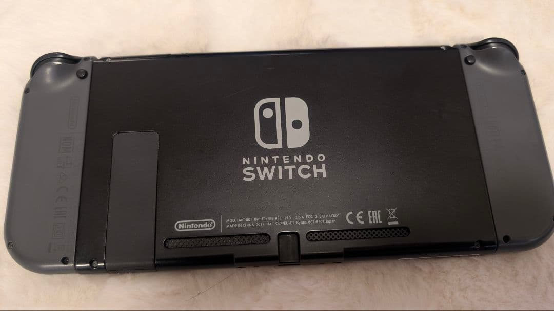 【中古】Nintendo Switch 本体（初代）グレー＋Joy-Con1個