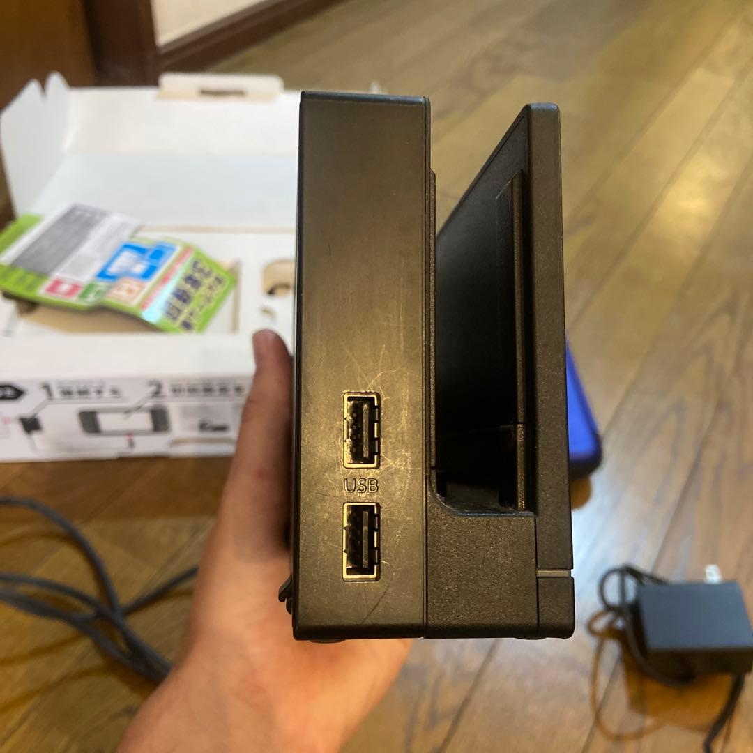 Nintendo Switchグレー 本体 充電ケーブル付き.スイッチケース付属
