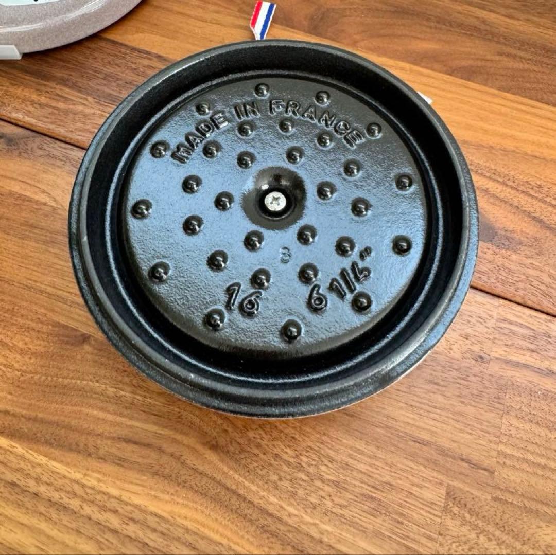【新品未使用】STAUBストウブ ピコ・ココット ラウンド16cm