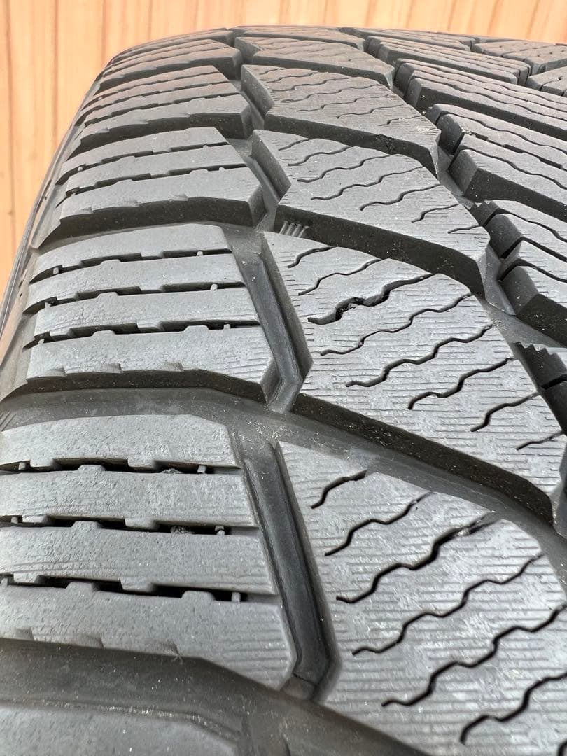 良品　高級　2023年 スタッドレス　255/45R18 i4 X3 W221