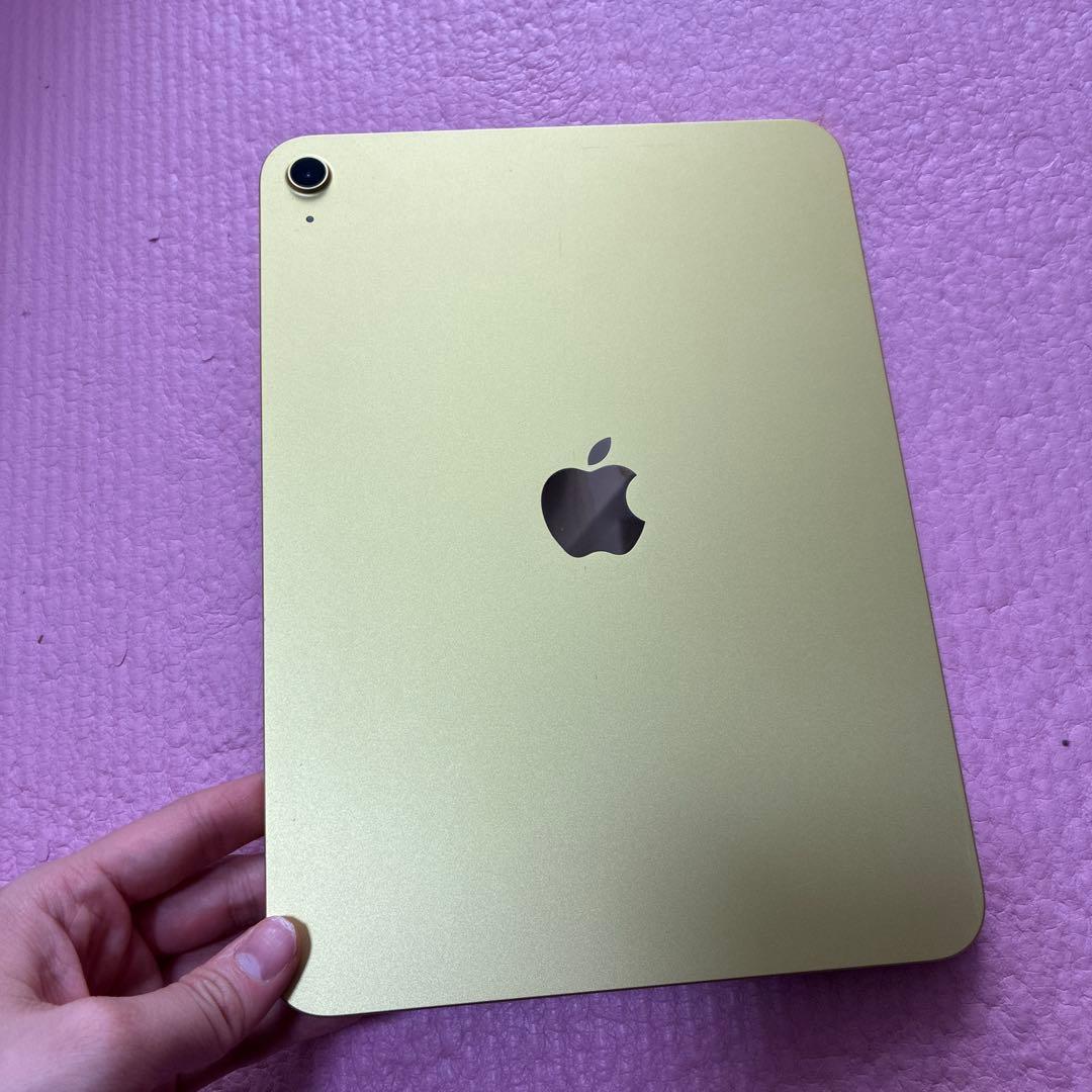 Apple iPad (無印) ゴールド 本体 ＋ガラスフィルム＋キーボード