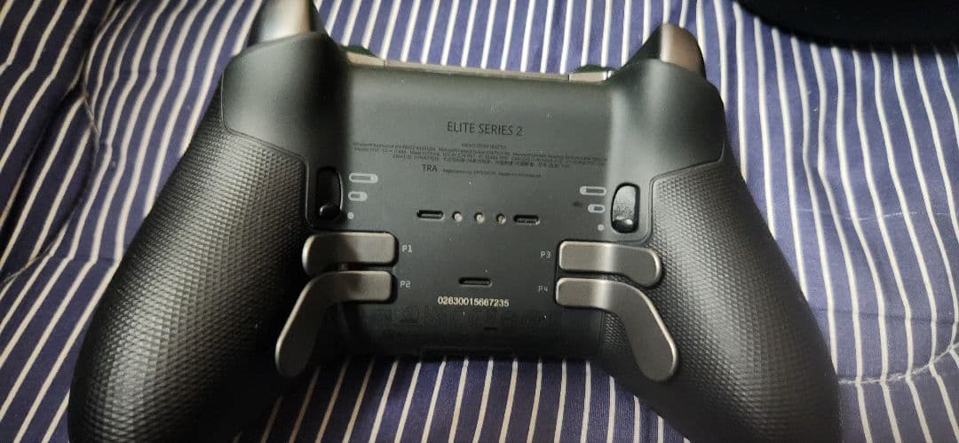 Xbox Elite Series 2 コントローラー