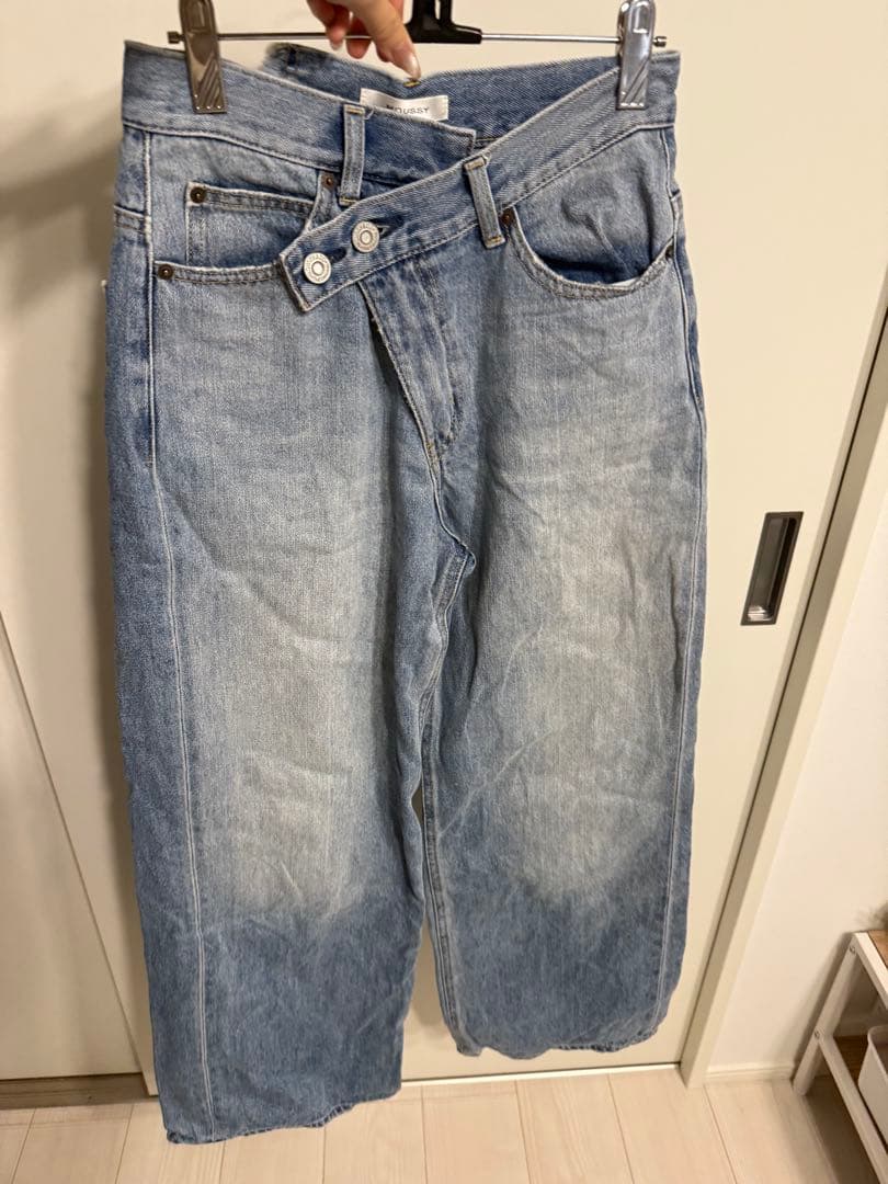 moussyデニム ワイドレッグパンツ