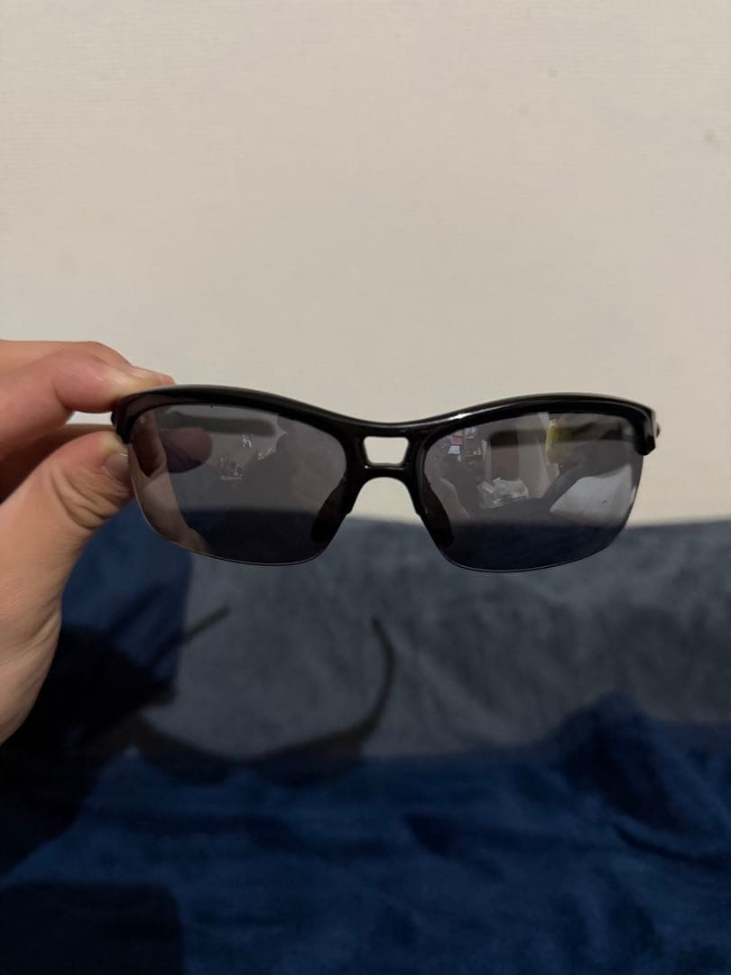 OAKLEYスポーツサングラス